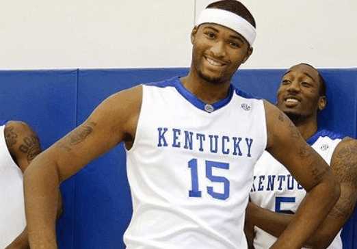 邮报：布拉德利有望出战利兹联，弗林蓬将在本月中旬复出