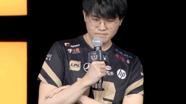 东契奇推动湖人交易字母哥，詹姆斯或否决