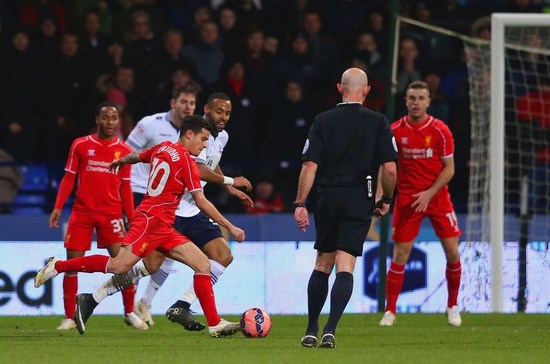 篮球火箭助教临场指挥表现亮眼