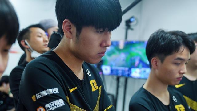 球员中不常 球员中不常